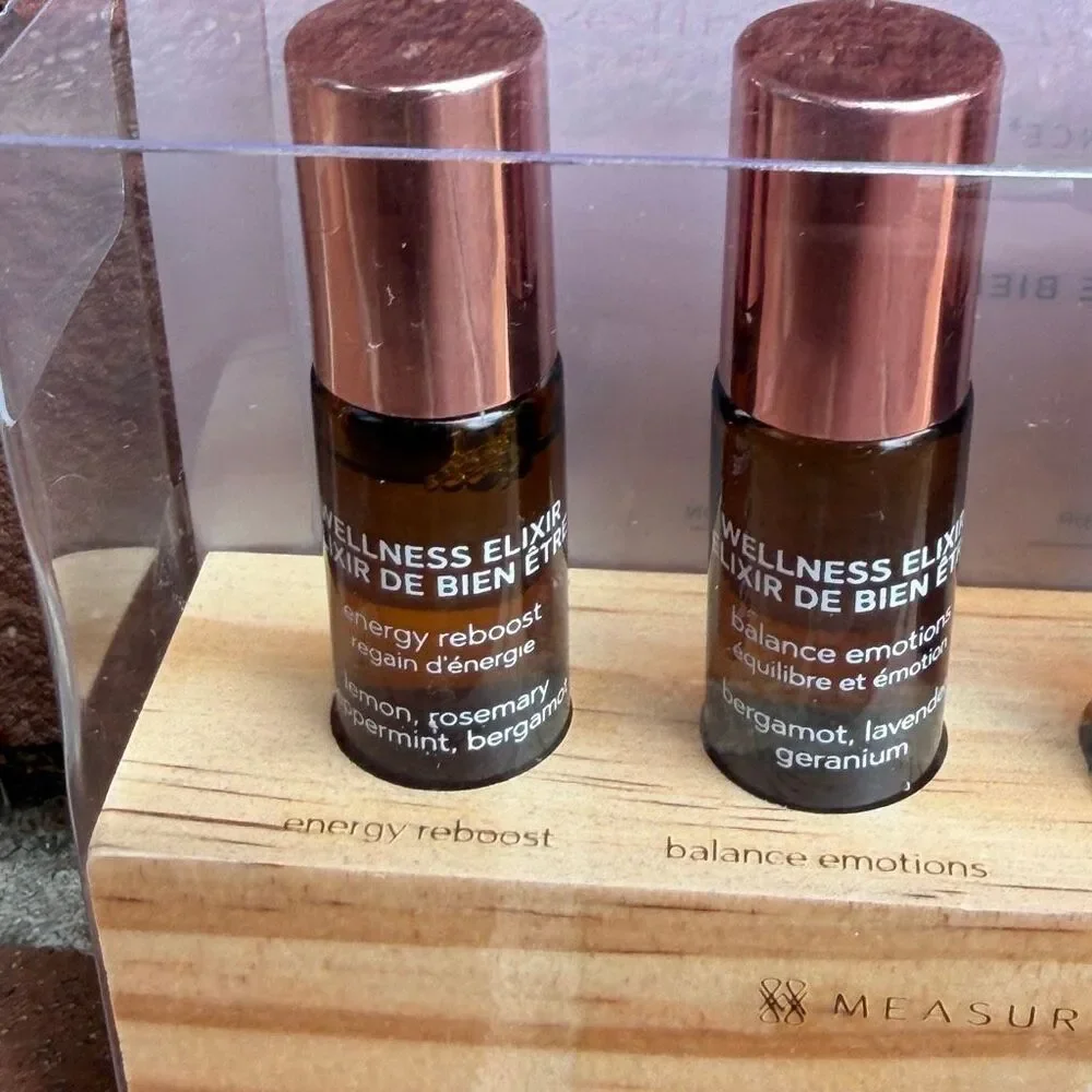 Measurable Difference Wellness Elixir 5pc Wooden Base Rollerball Collection NEW